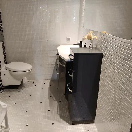 Gitea Lilies 소조폴