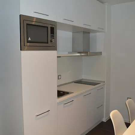 Gitea Lilies 소조폴