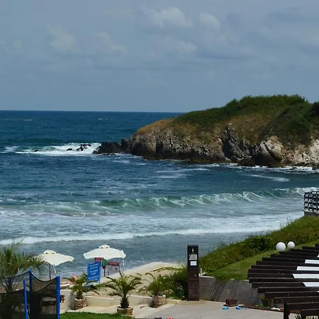 아파트 Gitea Lilies 소조폴