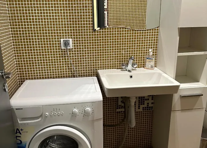 Gitea Lilies Σωζόπολη