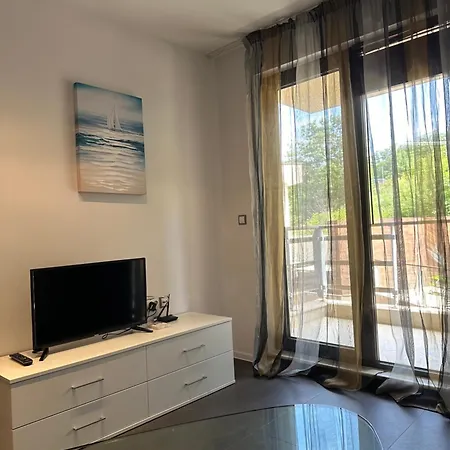 Apartament Gitea Lilies *