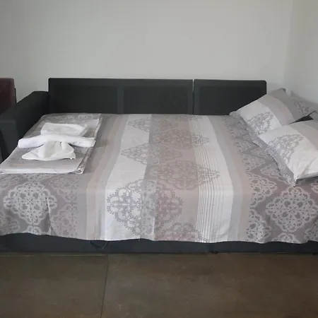 Apartament Gitea Lilies
